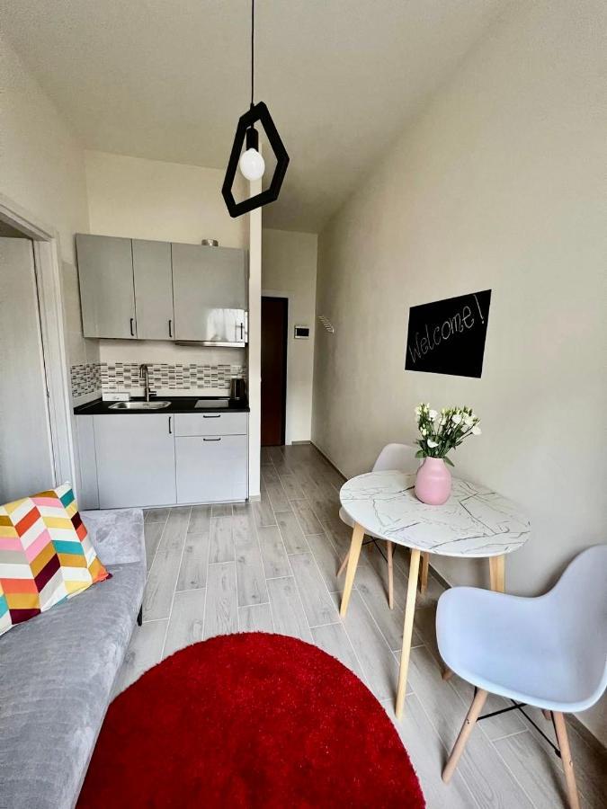 Dream: Flat In The Heart Of Apartment